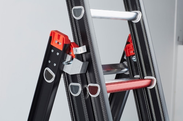 Afbeelding - https-www-ez-catalog-nl-Asset-7a36fa805f924b5885fafc383b52bbc9-ImageFullSize-ladder-mounter-usp-4-refromhaak-jpg